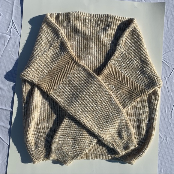 Vintage Knit Sweater - Picture 5 of 6
